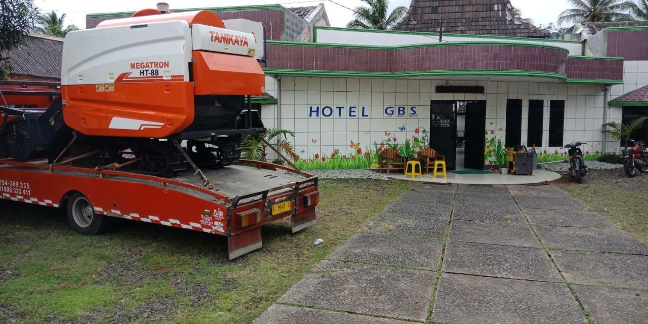 Hotel Gbs Malingping Buitenkant foto
