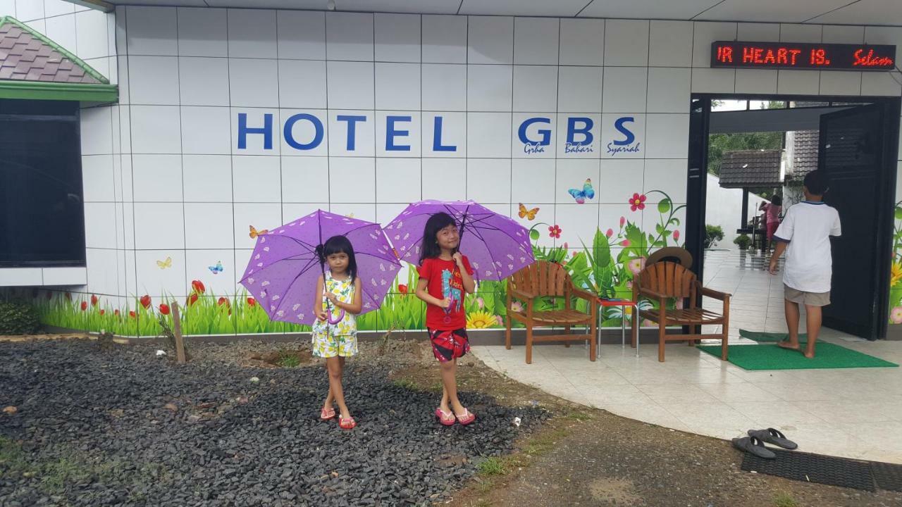 Hotel Gbs Malingping Buitenkant foto